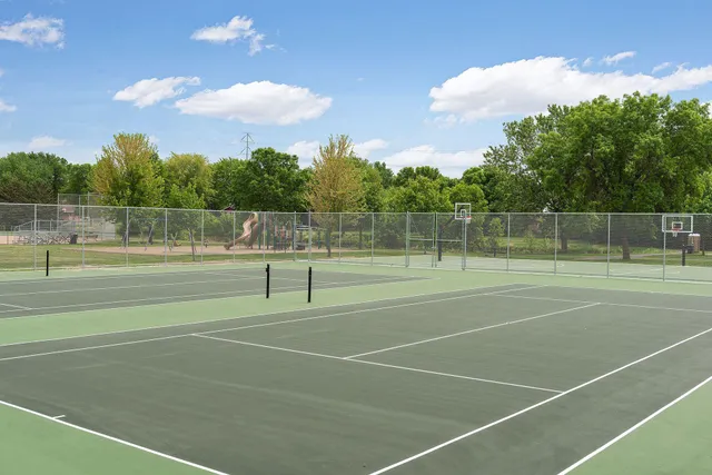 $2,875 | 13565 Territorial Road, Maple Grove, MN 55369