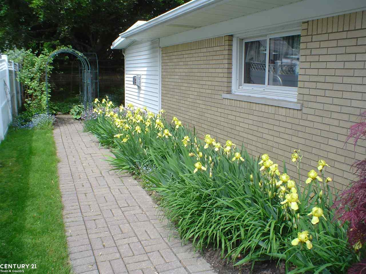 604 Wilwood Road Rochester Hills, MI 48309 - Photo 48 of 51