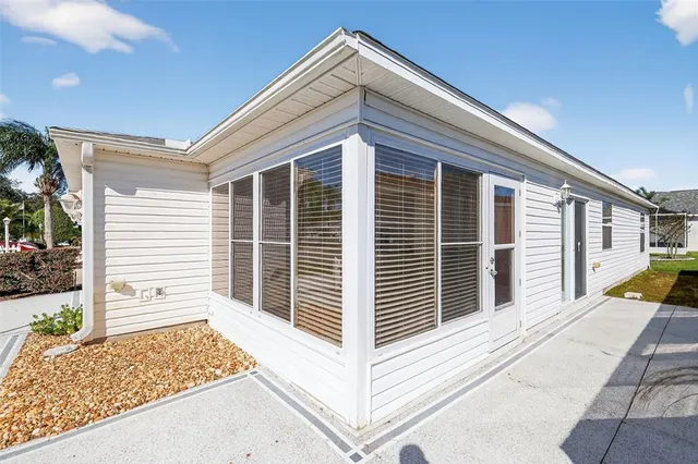 $260,000 | 2475 Laurel Bay Lane, The Villages, FL 32162