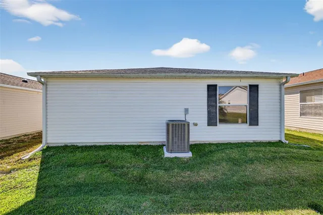 $260,000 | 2475 Laurel Bay Lane, The Villages, FL 32162