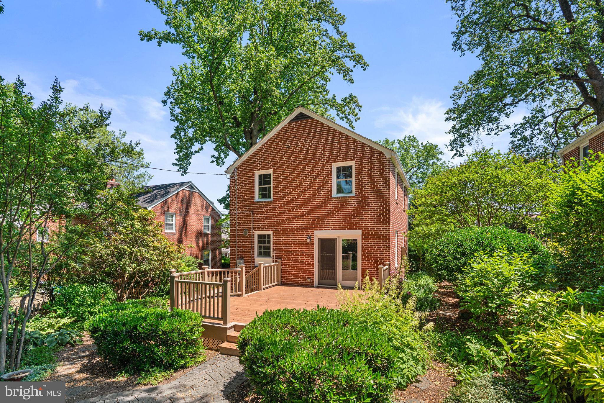 28 Dunmore Road Baltimore, MD 21228 - Photo 35 of 54