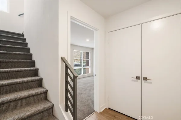 $4,800 | 2700 East Chaucer Street, Unit 14, Los Angeles, CA 90065