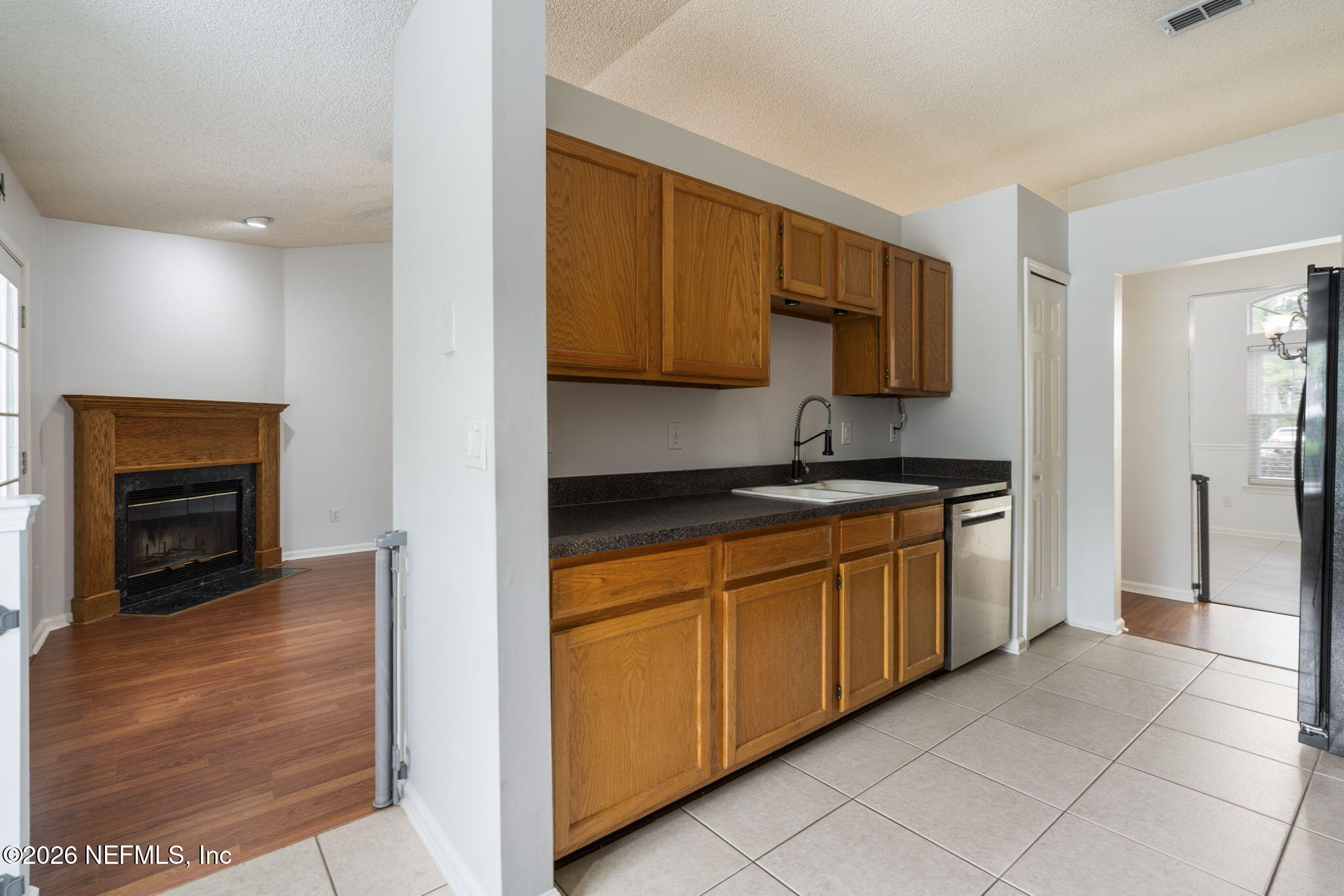 415 Federal Hill Road Orange Park, FL 32073 - Photo 16 of 36 12-web-or-mls-DSC00906