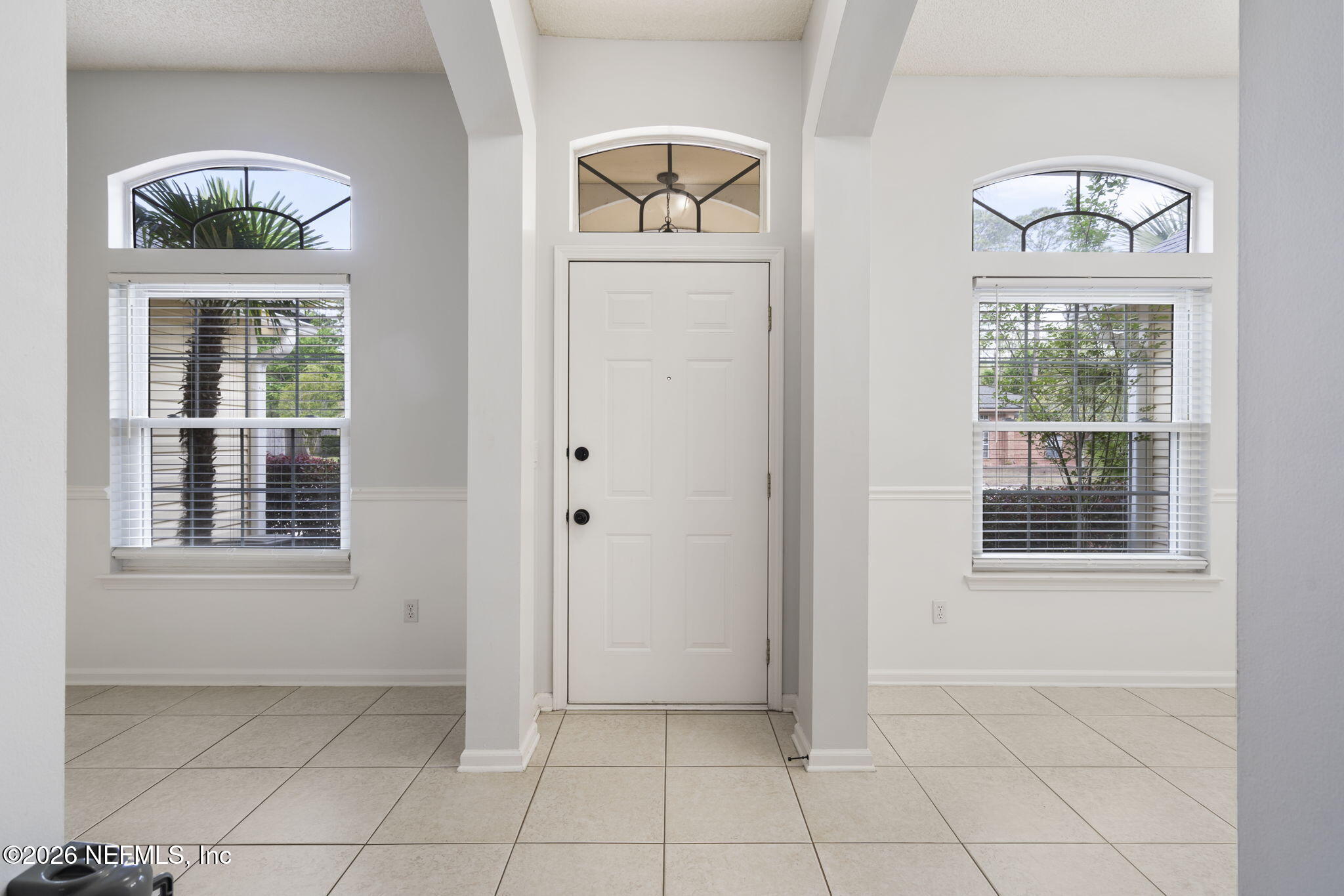 415 Federal Hill Road Orange Park, FL 32073 - Photo 6 of 36 1-web-or-mls-DSC00840