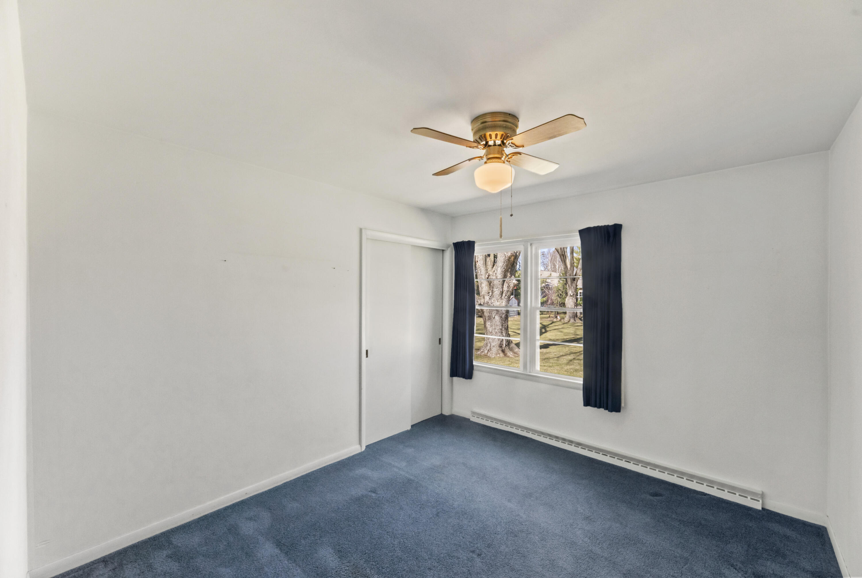 N68-w29376 Hartling Road Merton, WI 53029 - Photo 13 of 31 Bedroom 2