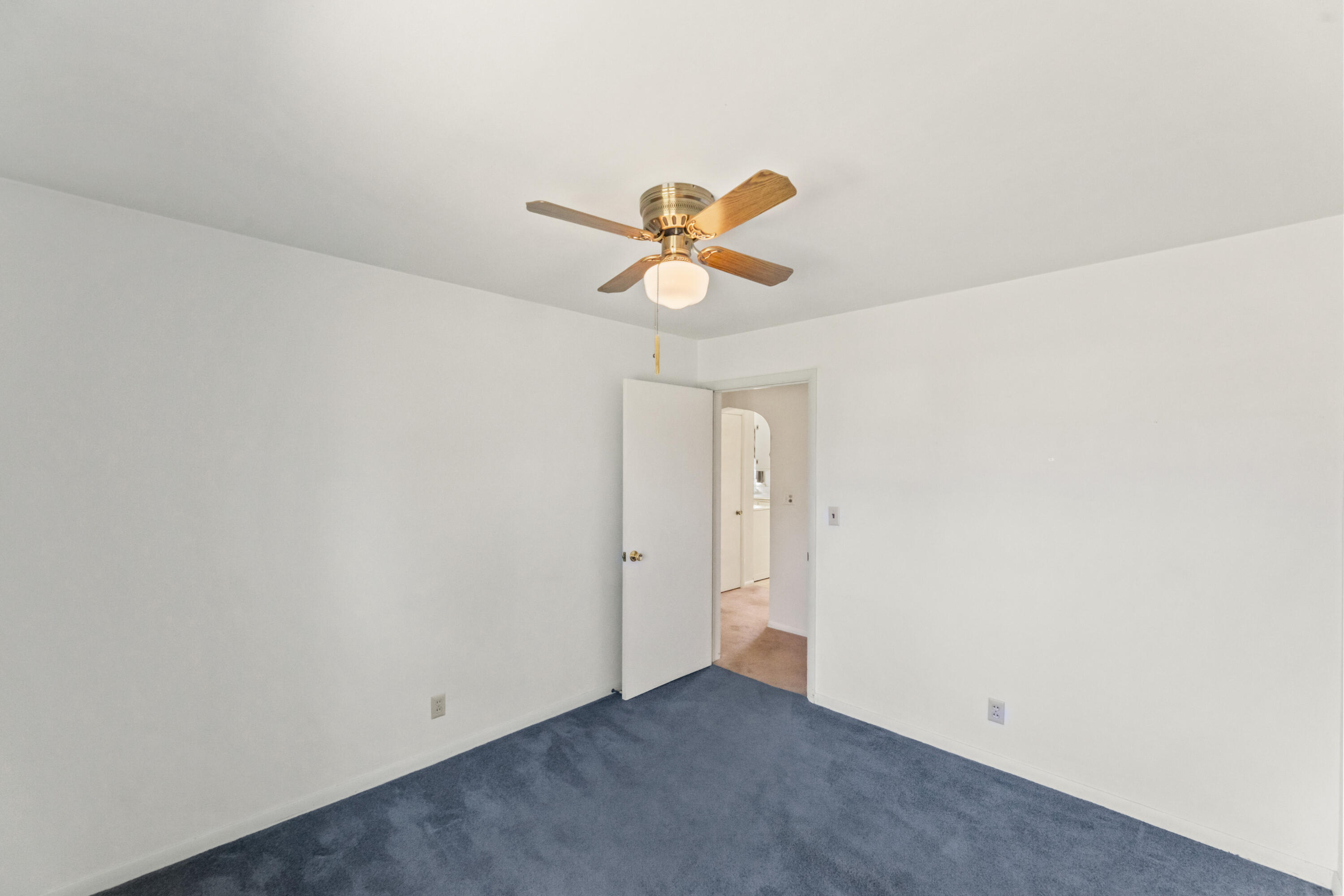 N68-w29376 Hartling Road Merton, WI 53029 - Photo 14 of 31 Bedroom 2