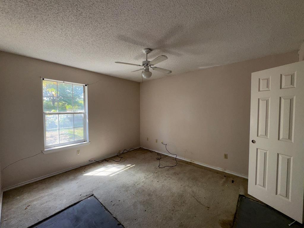 800 Maple Street Howe, TX 75459 - Photo 8 of 14 Gallery Image 8