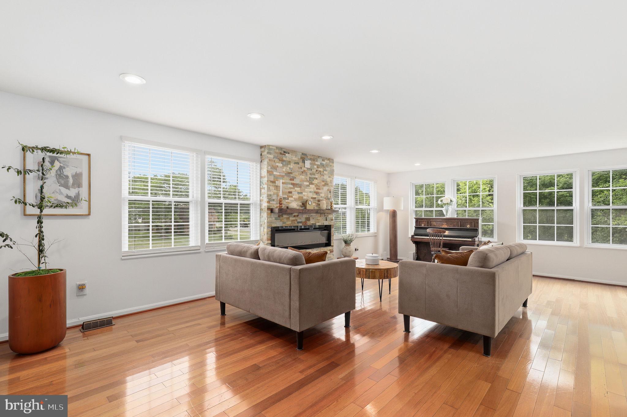 15304 Good Hope Road Silver Spring, MD 20905 - Photo 6 of 46