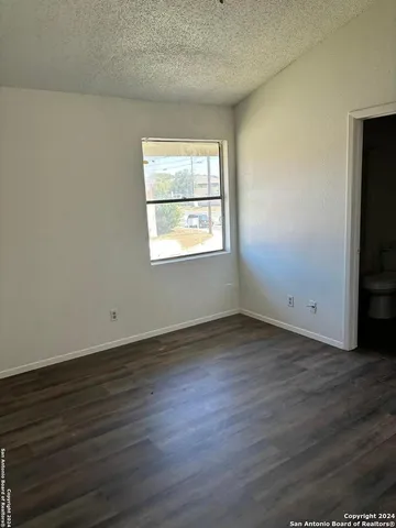 $1,100 | 7801 Richard Frank Way, Unit 4, San Antonio, TX 78240