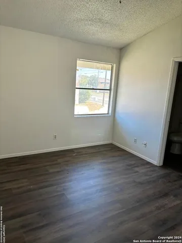 $1,100 | 7801 Richard Frank Way, Unit 4, San Antonio, TX 78240