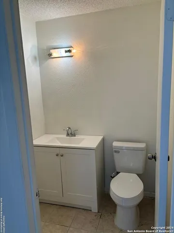 $1,100 | 7801 Richard Frank Way, Unit 4, San Antonio, TX 78240