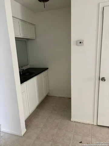 $1,100 | 7801 Richard Frank Way, Unit 4, San Antonio, TX 78240