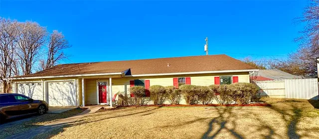 $285,000 | 1210 South 9th Street, Merkel, TX 79536