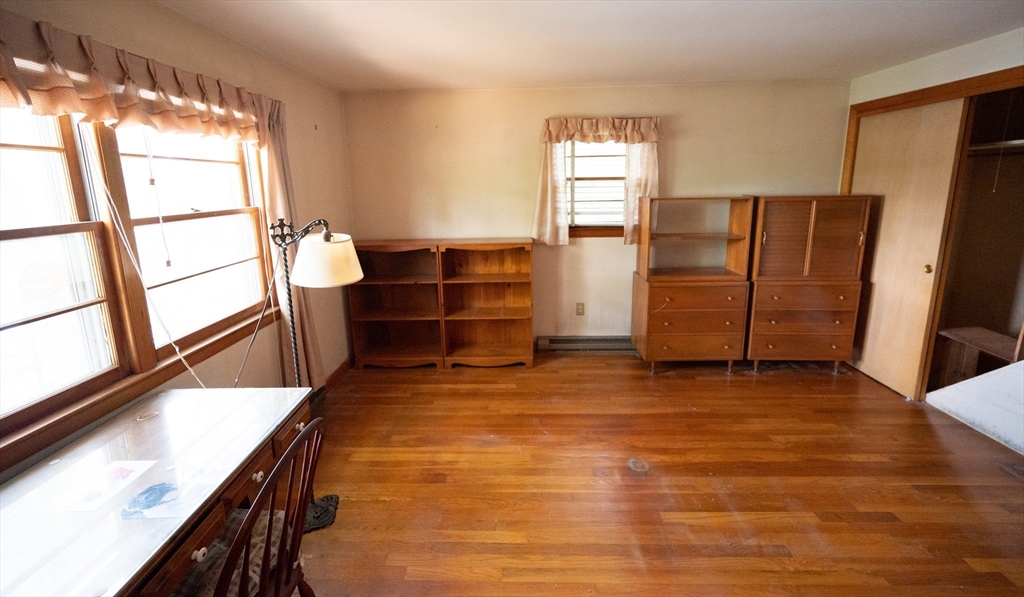 320 Fort Pond Road Lancaster, MA 01523 - Photo 16 of 35