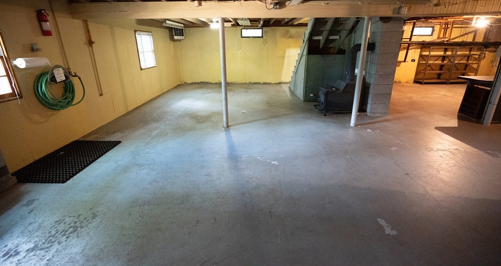 320 Fort Pond Road Lancaster, MA 01523 - Photo 25 of 35