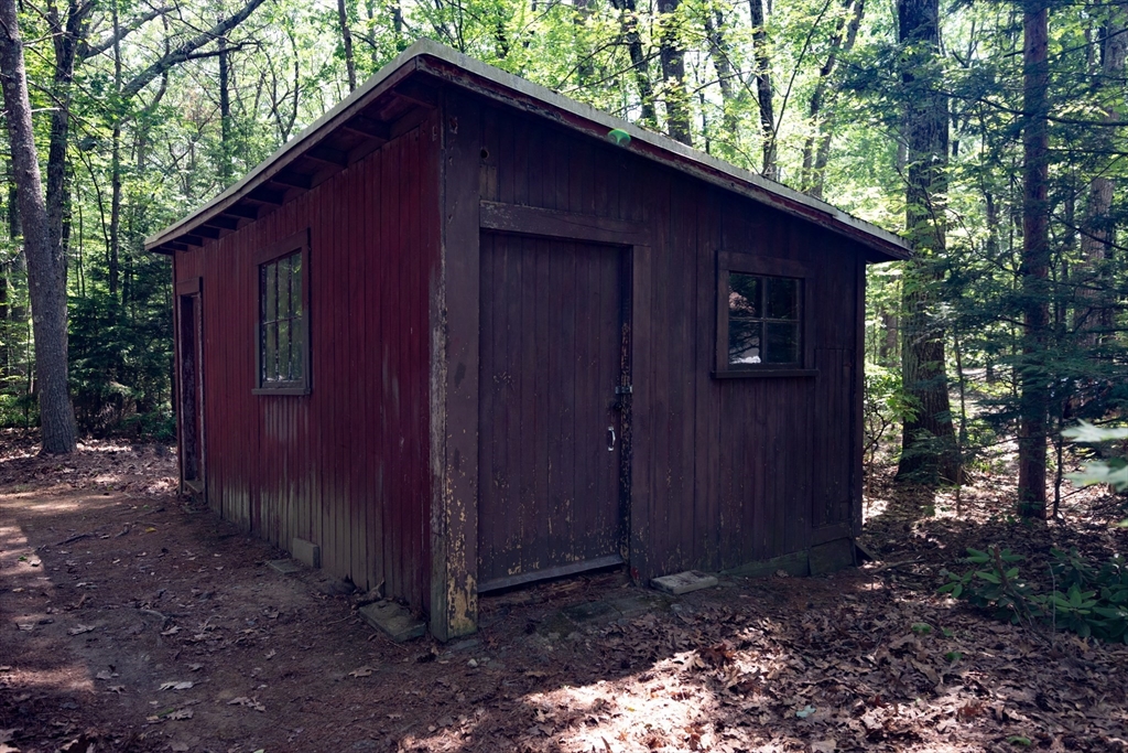 320 Fort Pond Road Lancaster, MA 01523 - Photo 31 of 35
