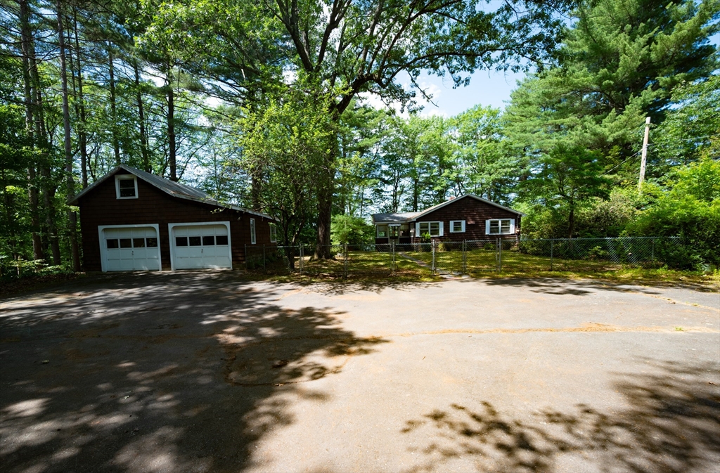 320 Fort Pond Road Lancaster, MA 01523 - Photo 32 of 35