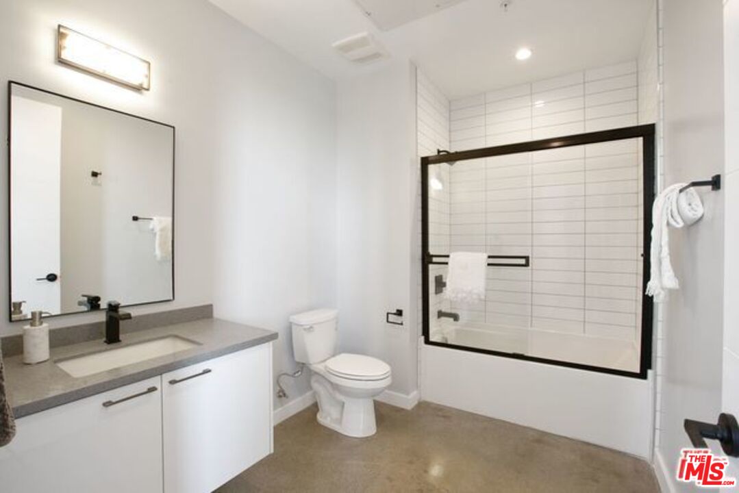 691 Mill Street, Unit 602 Los Angeles, CA 90021 - Photo 12 of 15