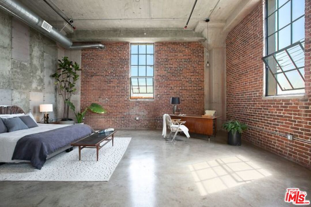691 Mill Street, Unit 602 Los Angeles, CA 90021 - Photo 9 of 15