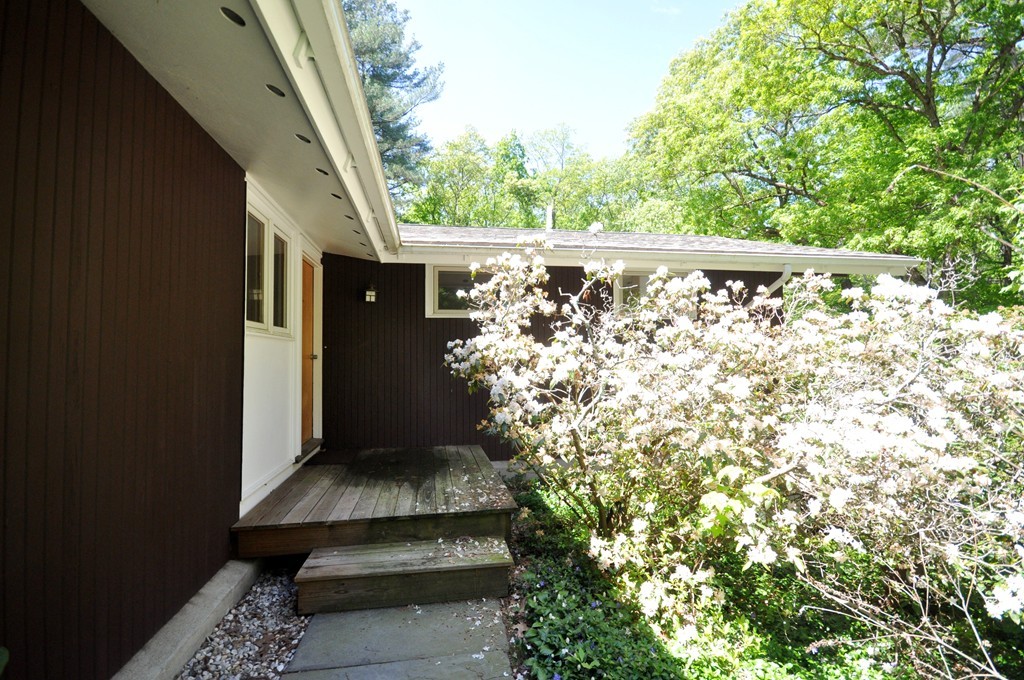 136 Temple Road Concord, MA 01742 - Photo 21 of 27