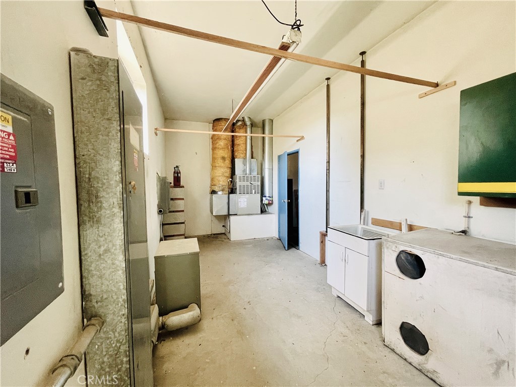 10500 Steinhoff Road Frazier Park, CA 93225 - Photo 62 of 75 a bathroom with a sink and mirror
