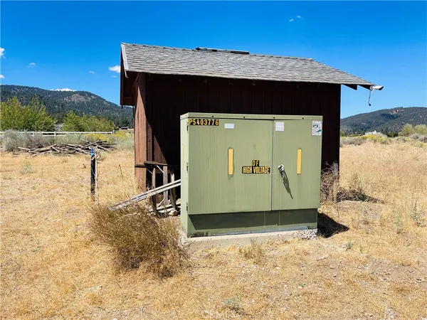 $1,200,000 | 10500 Steinhoff Road, Frazier Park, CA 93225