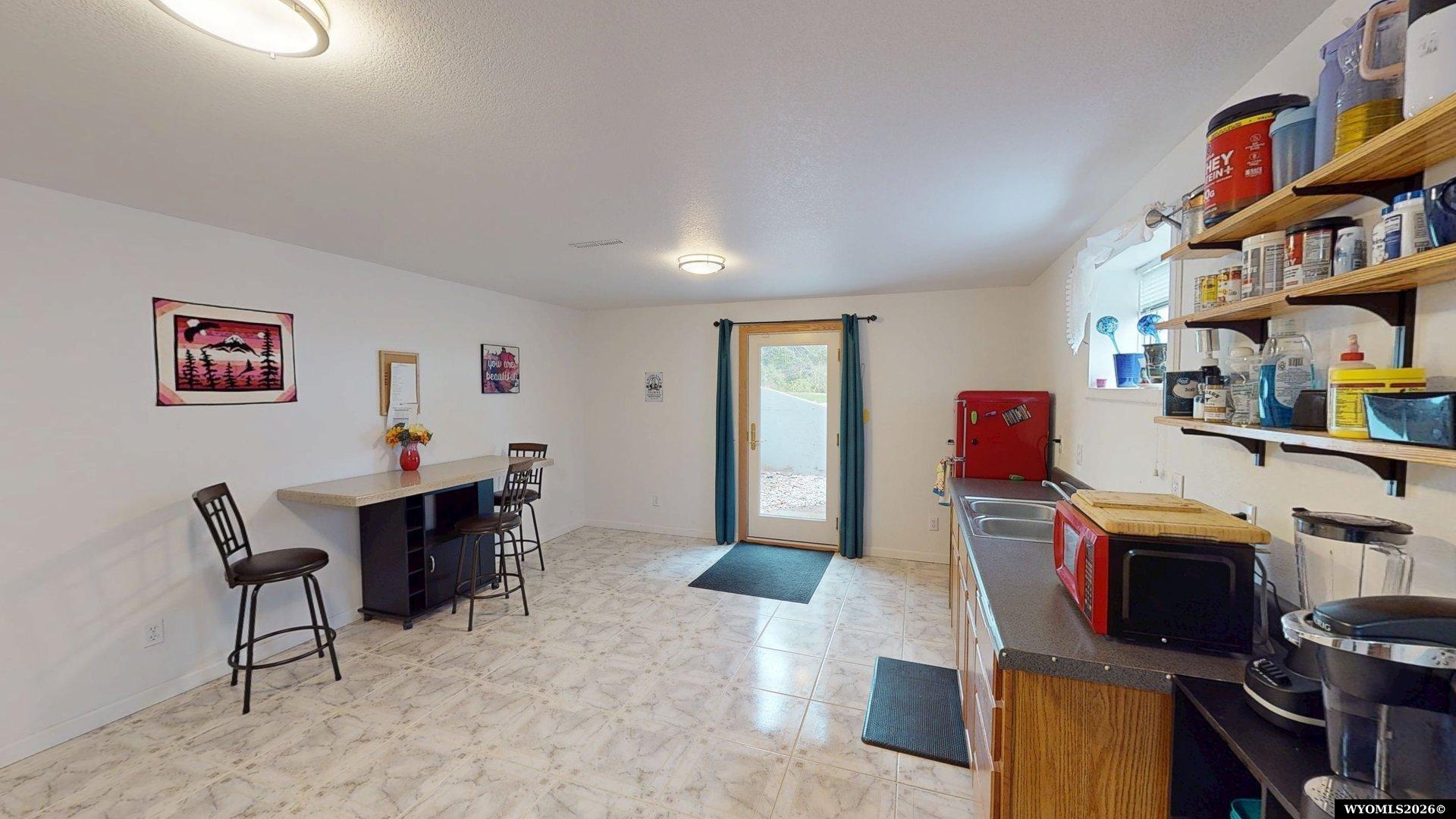 1540 Riverview Road Riverton, WY 82501 - Photo 20 of 36 Gallery Image 20