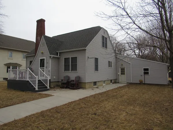 $177,900 | 306 North Lafayette Avenue, Fulda, MN 56131