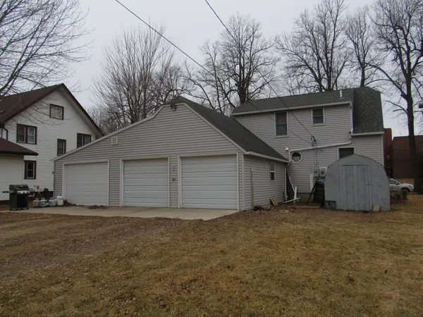 $177,900 | 306 North Lafayette Avenue, Fulda, MN 56131