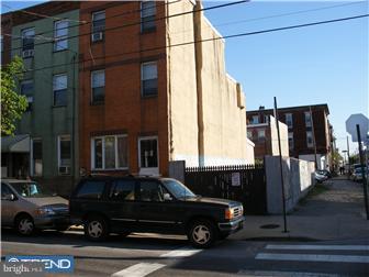 640 Reed Street Philadelphia, PA 19147 - Photo 1 of 7 Exterior Front