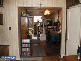 640 Reed Street Philadelphia, PA 19147 - Photo 6 of 7 Dining Room