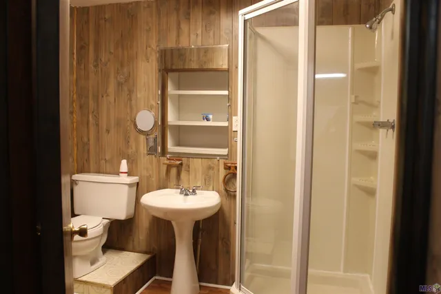 $159,000 | 8990 Highway 1, Lockport, LA 70374