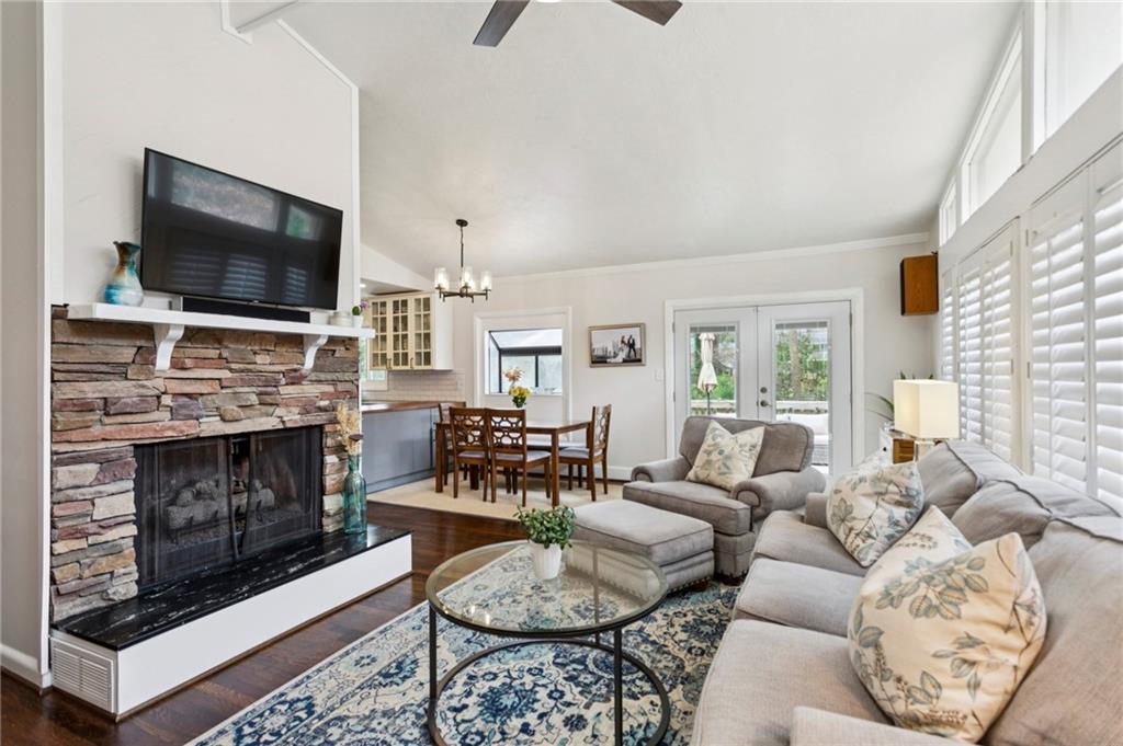 2632 Woodacres Road Northeast Atlanta, GA 30345 - Photo 4 of 25