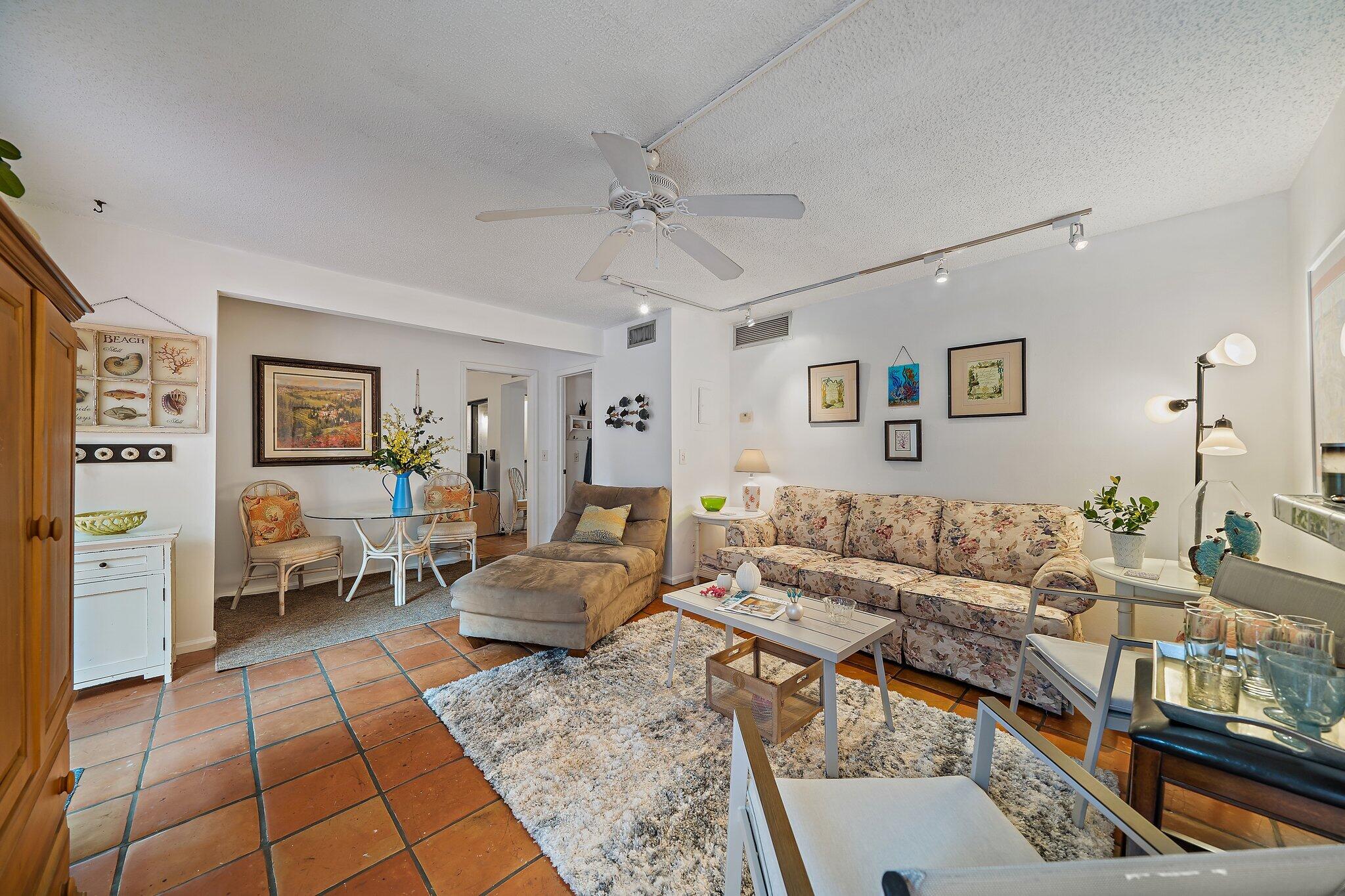 1605 Highway 1, Unit 16B Jupiter, FL 33477 - Photo 14 of 28 013-1605SouthUSHighwayOneSealofter16B-Ju