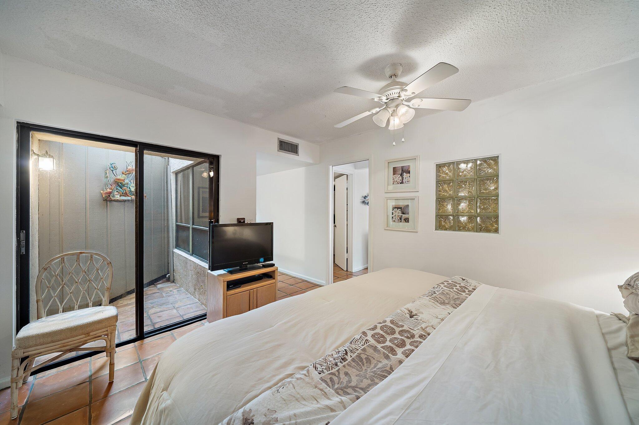 1605 Highway 1, Unit 16B Jupiter, FL 33477 - Photo 22 of 28 021-1605SouthUSHighwayOneSealofter16B-Ju