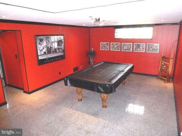 2604 Summerson Road Baltimore, MD 21209 - Photo 2 of 20 Media/Pool Room
