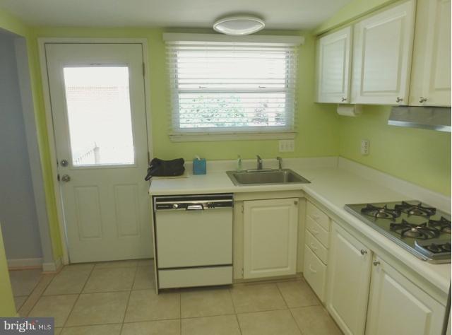 2604 Summerson Road Baltimore, MD 21209 - Photo 9 of 20 Kitchen, View from Hallway