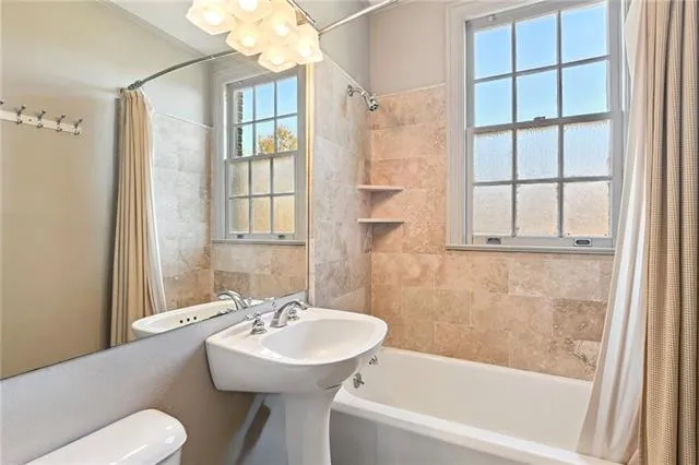 $3,200 | 345 Betz Place, Metairie, LA 70005