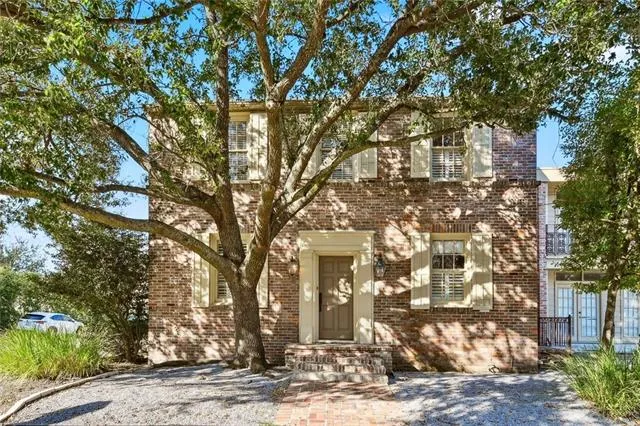 $3,200 | 345 Betz Place, Metairie, LA 70005