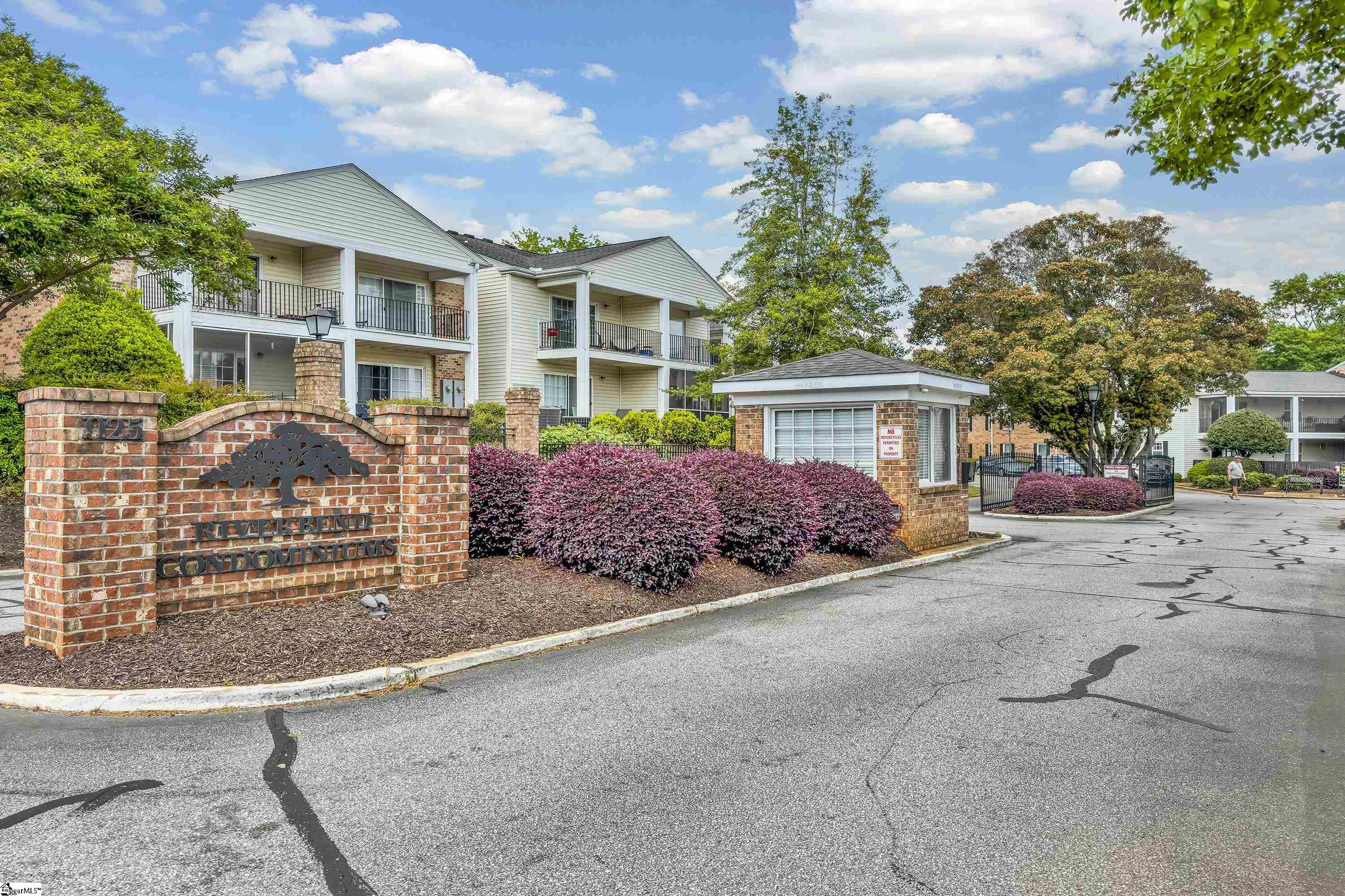 925 Cleveland Street, Unit 55 Greenville, SC 29601 - Photo 14 of 17