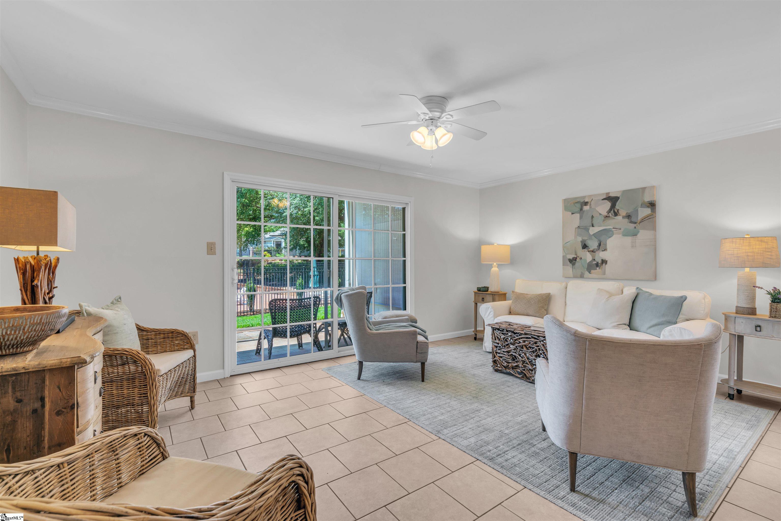925 Cleveland Street, Unit 55 Greenville, SC 29601 - Photo 3 of 17