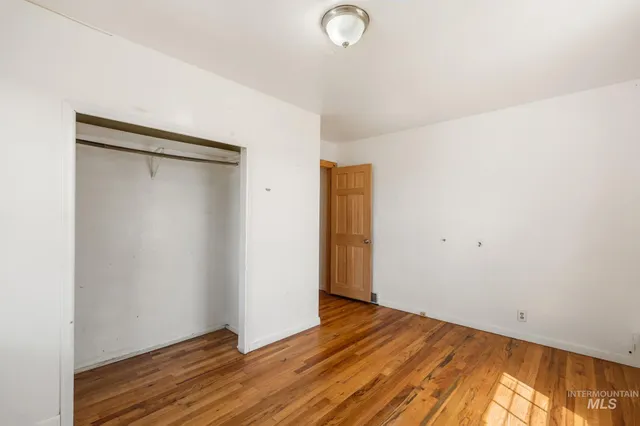 $415,000 | 570 South Park Avenue, Shelley, ID 83274