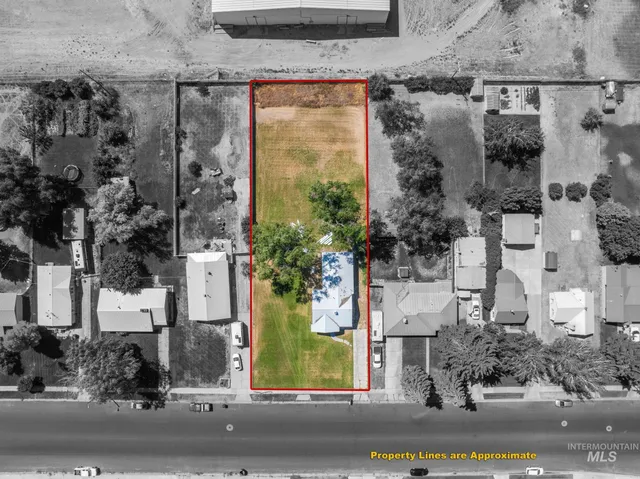 $415,000 | 570 South Park Avenue, Shelley, ID 83274