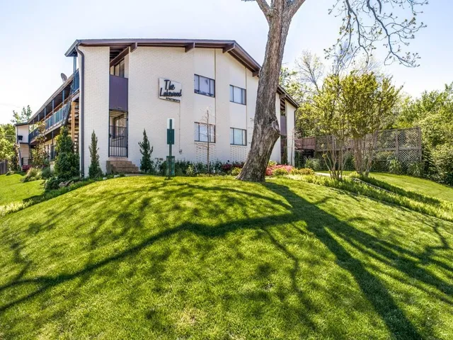 $1,050 | 5722 Gaston Avenue, Unit H, Dallas, TX 75214