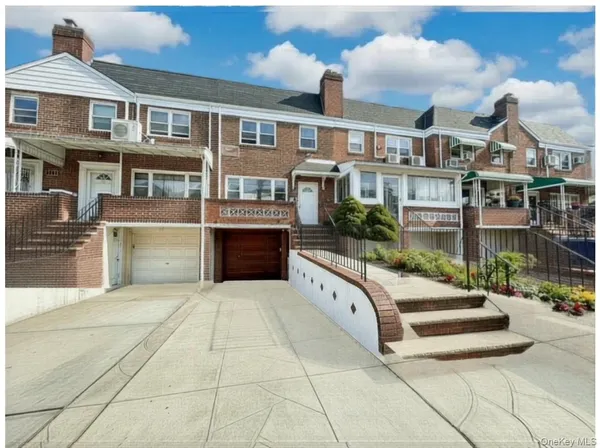 $1,100,000 | 140-14 68th Drive | Kew Gardens Hills