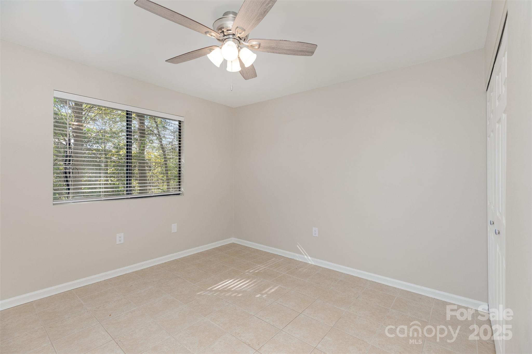 1778 Hunters Trail Rock Hill, SC 29732 - Photo 15 of 24 an empty room with a window