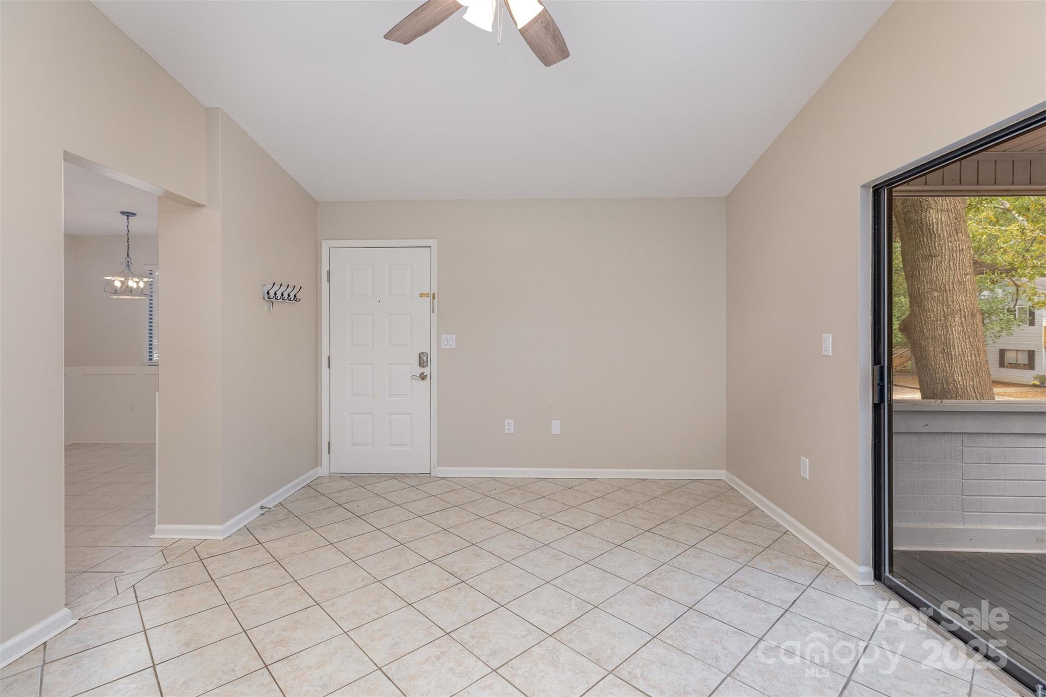 1778 Hunters Trail Rock Hill, SC 29732 - Photo 8 of 24 a view of an empty room