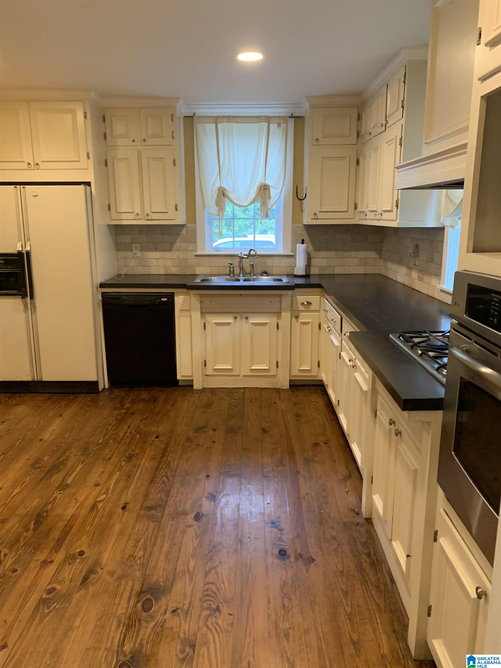 8304 Hill Road Pinson, AL 35126 - Photo 3 of 14