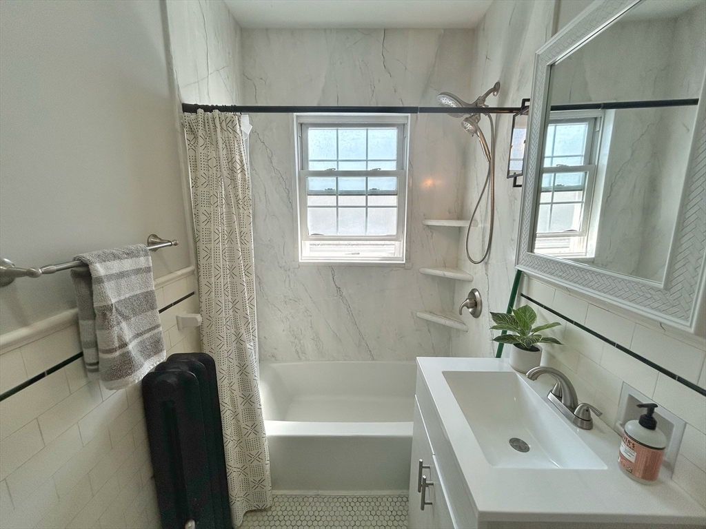 18 Ropes Street, Unit 2R Salem, MA 01970 - Photo 18 of 25