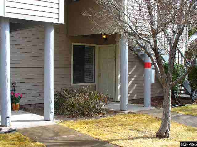 2139 Roundhouse Road, Unit 2139 Sparks, NV 89431 - Photo 5 of 8 Photo 5